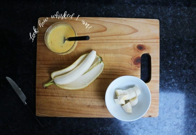 Delicious 2-Ingredient Banana Breakfast Pancakes Recipe!