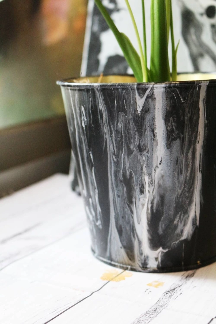 Monochrome Acrylic Paint Pour Plant Pot
