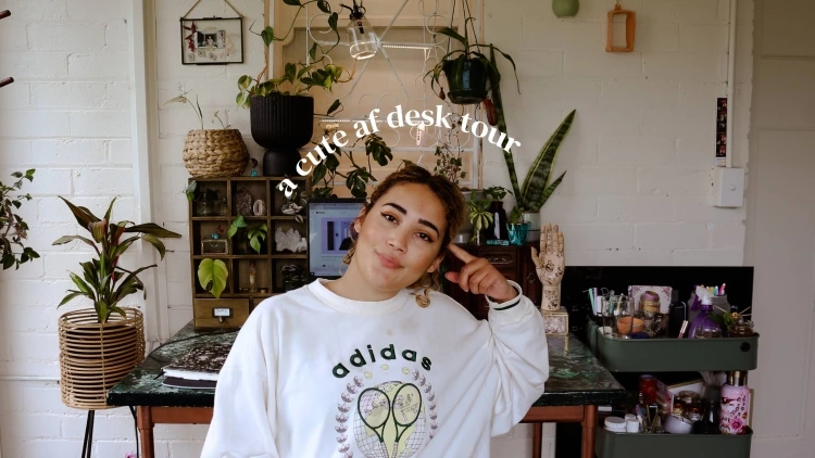 My Aesthetic Desk Tour!