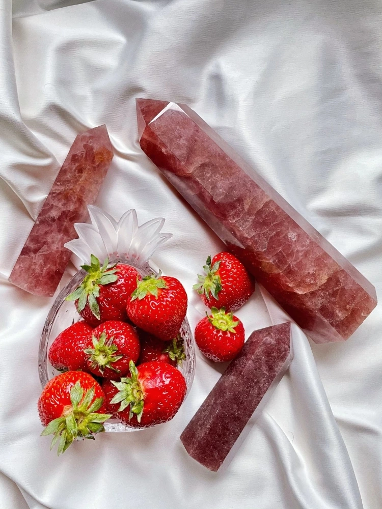 Juicy Strawberry Quartz Crystal Tower High Quality Image 1