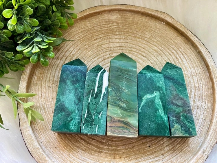 Genuine Green African Jade Towers Heart Chakra Healing Image 2